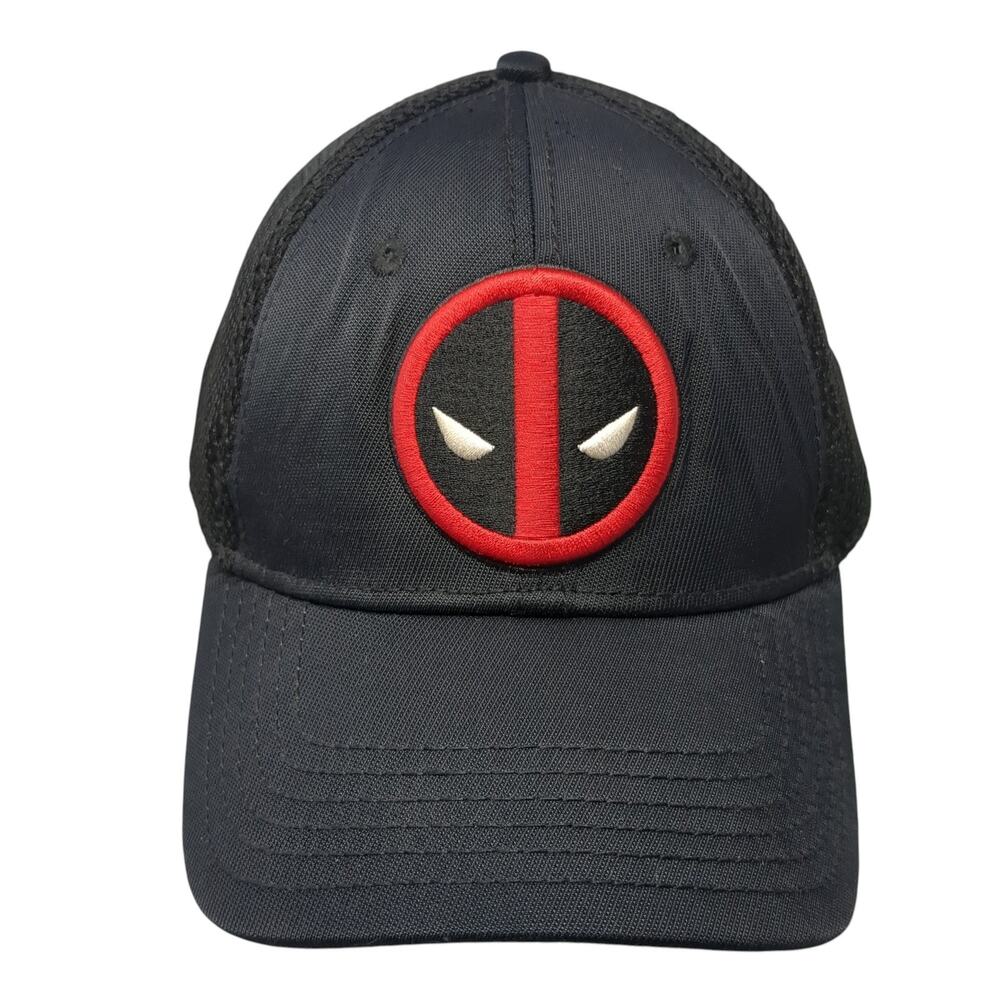 Deadpool Logo Patch Fitted Baseball Hat Black One… - image 1